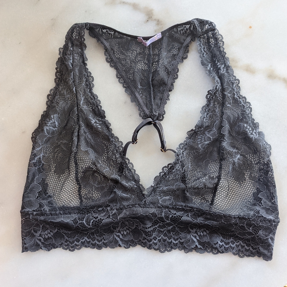 NWOT Fenty x Savage triangle bra
